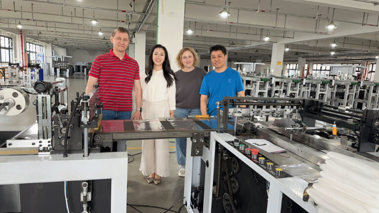 custom premade pouch packing machine02